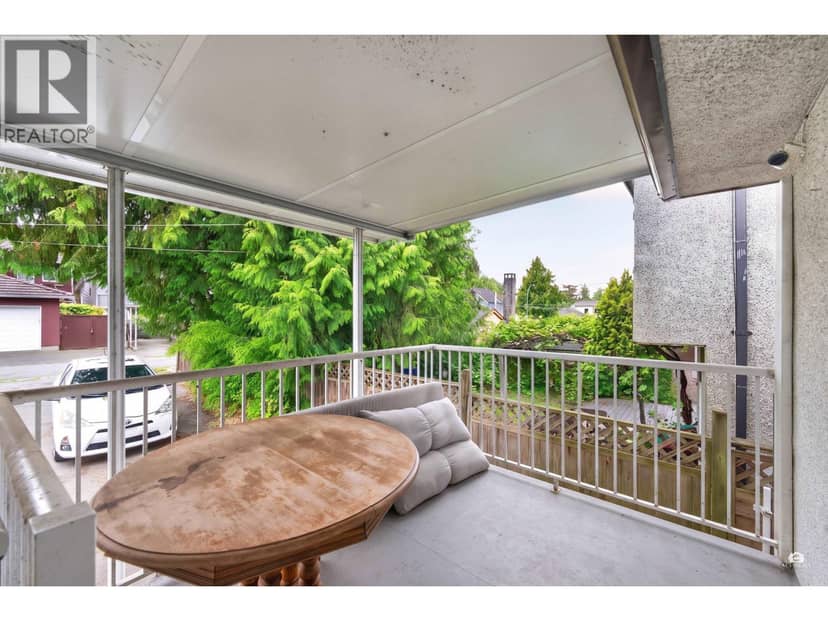 2528 E 24TH AVENUE, Vancouver, photo 3
