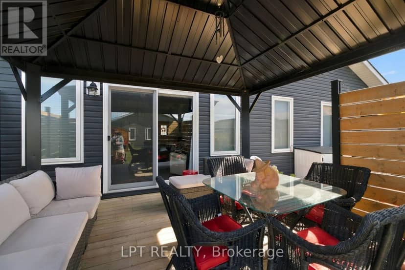 102 Huron Heights Drive — photo 40 of 40