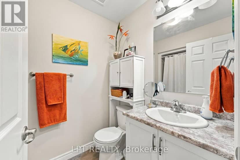 102 Huron Heights Drive — photo 31 of 40