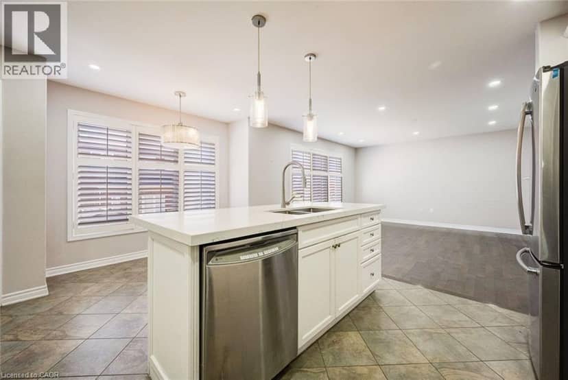 358 LAUNDON Terrace — photo 13 of 37