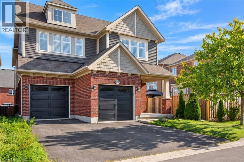 358 LAUNDON Terrace, Milton, photo 2