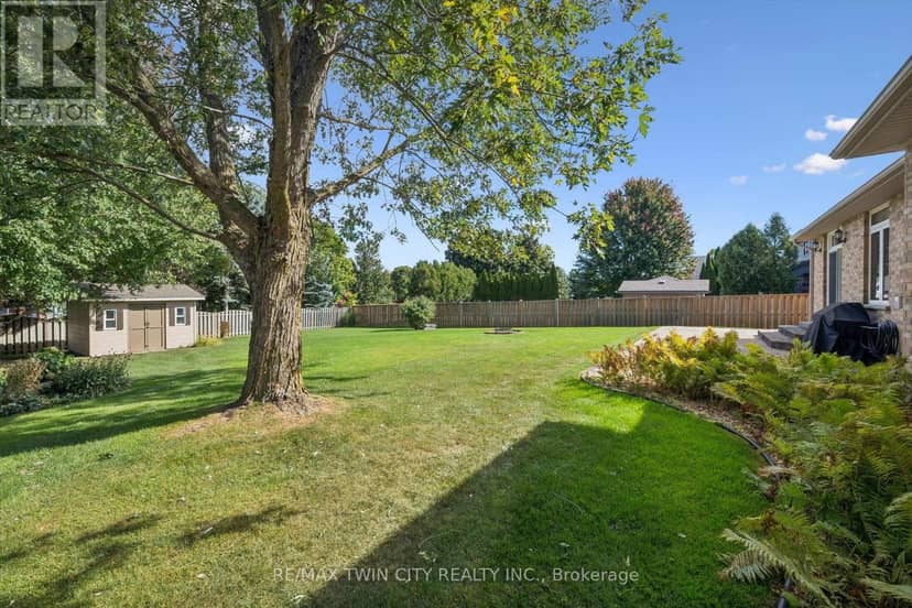 8 Chancellor Drive — photo 26 of 33