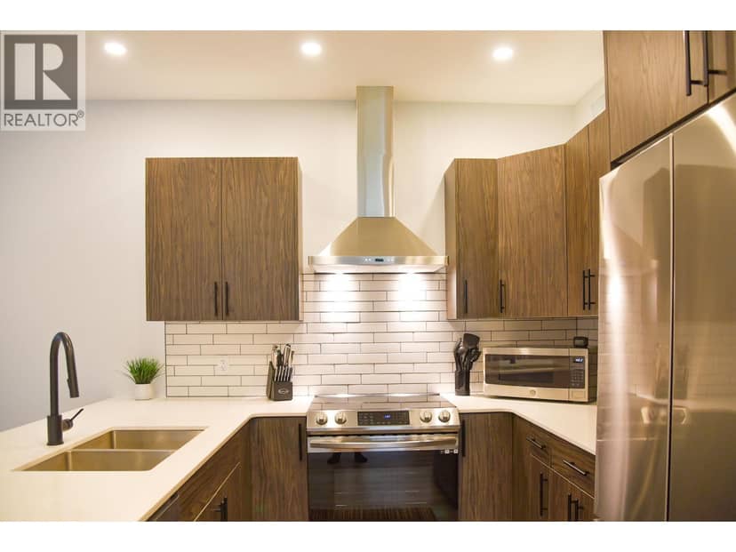 3415 BRUCE STREET, Terrace, photo 5