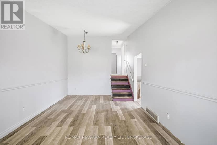 6916 Dolphin Street — photo 18 of 40
