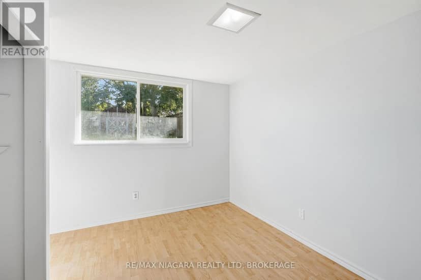 6916 Dolphin Street — photo 24 of 40