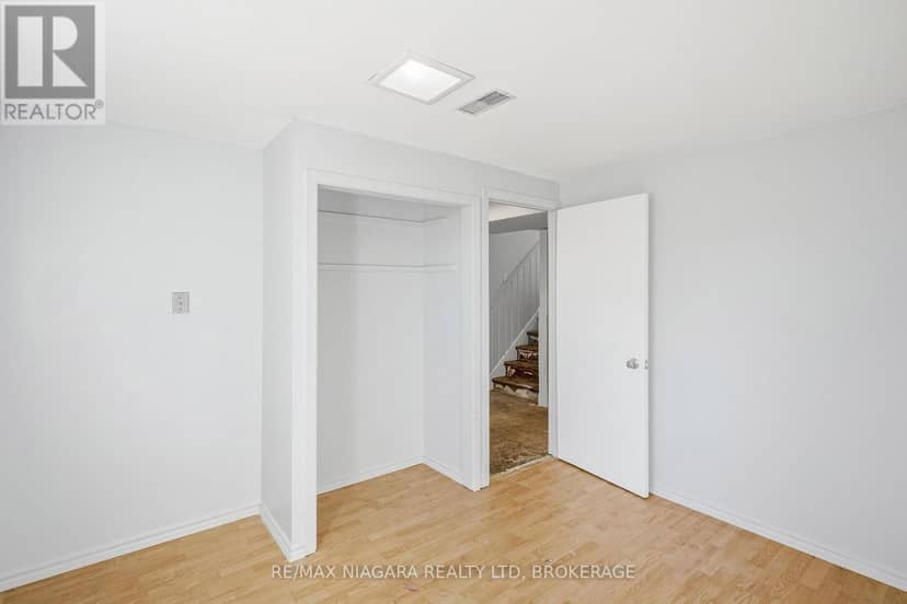6916 Dolphin Street — photo 27 of 40