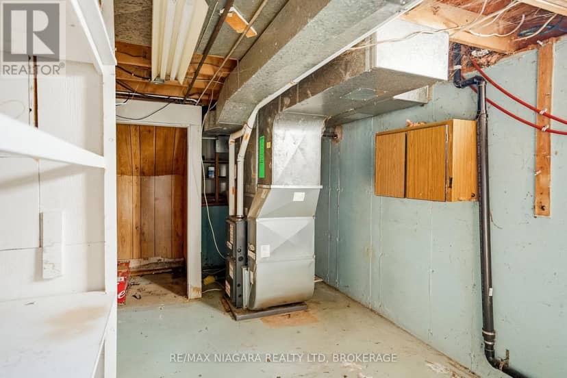 6916 Dolphin Street — photo 35 of 40