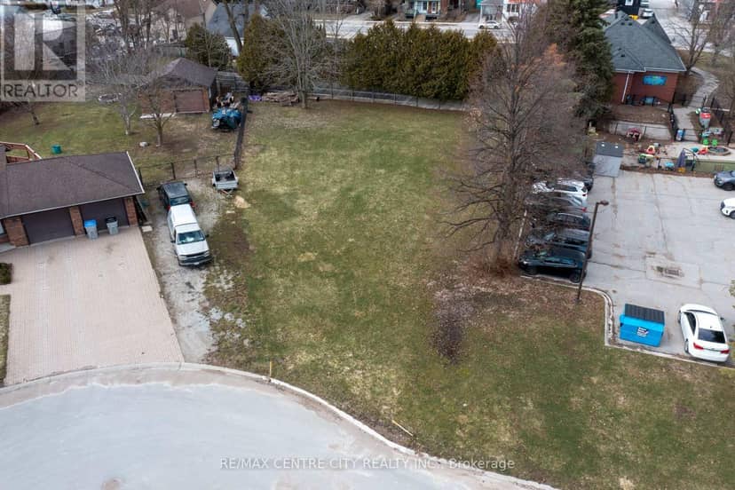 2 Kennedy Court — photo 11 of 14