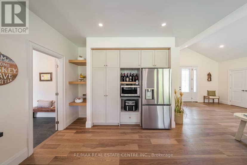 289 Centennial Drive — photo 19 of 40