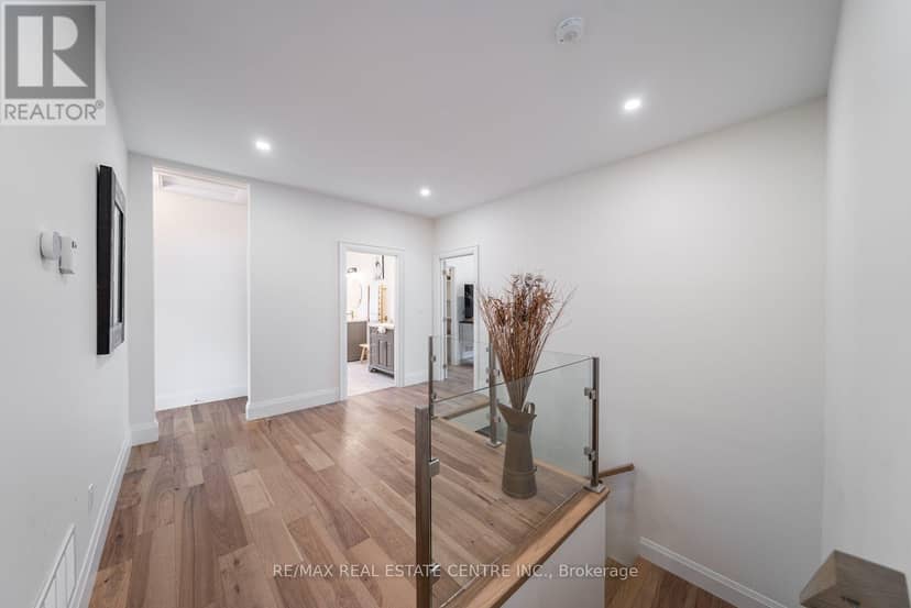 289 Centennial Drive — photo 26 of 40