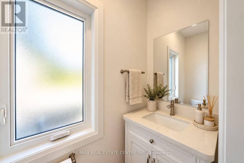 289 Centennial Drive — photo 27 of 40