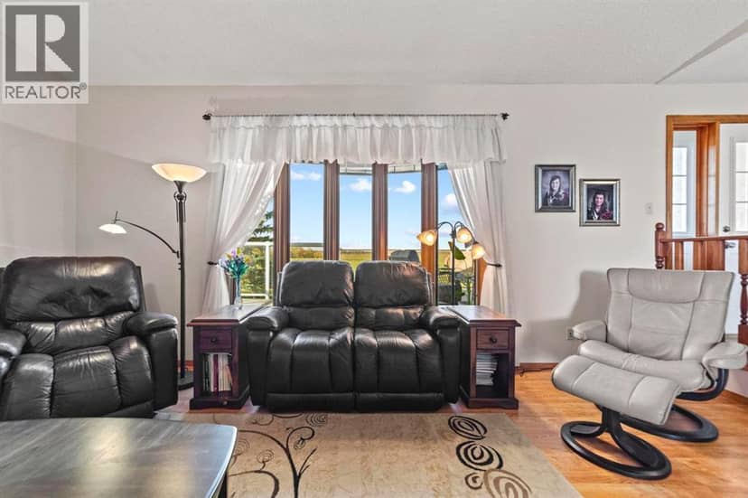 48043 Range Road 194 — photo 11 of 40