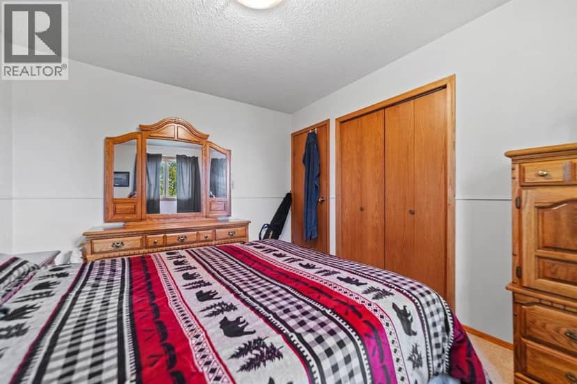 48043 Range Road 194 — photo 21 of 40