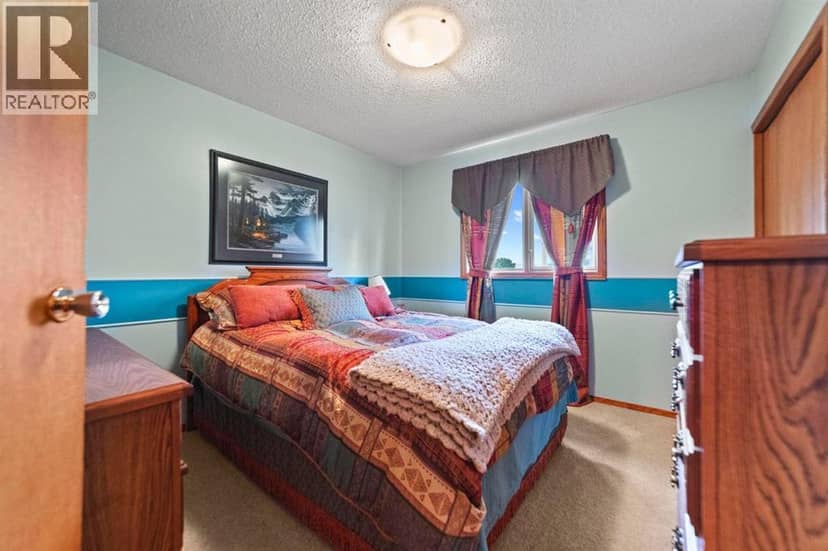 48043 Range Road 194 — photo 22 of 40