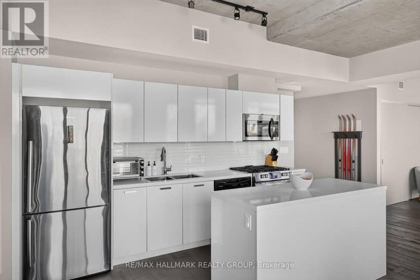 714 - 203 Catherine Street — photo 8 of 28