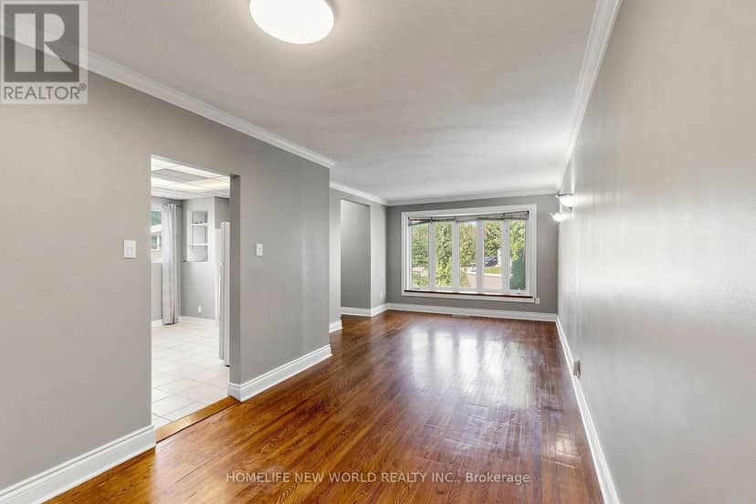 65 Walter Avenue — photo 5 of 40