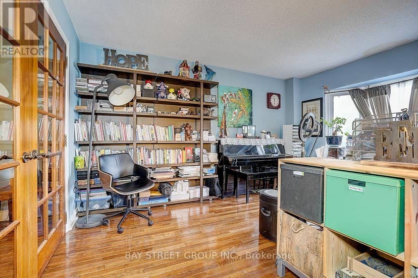 304 Charlton Avenue — photo 10 of 32