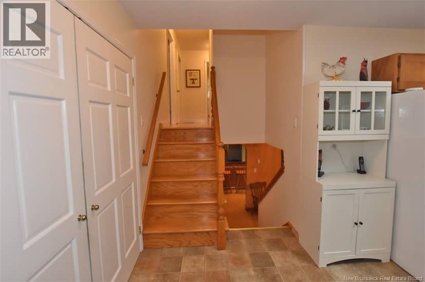 110 Woodbine Lane — photo 20 of 40