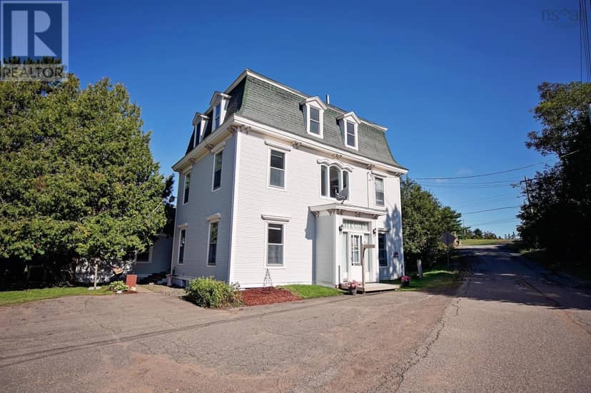 4747 Canaan Road — photo 1 of 40