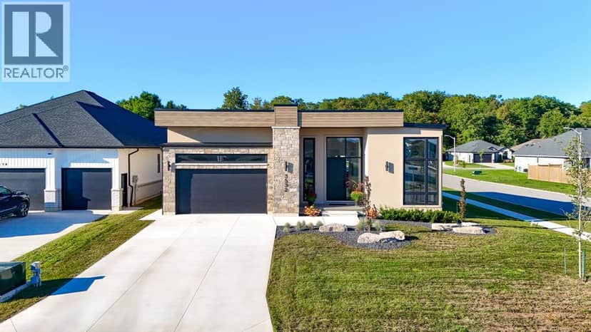 3532 Rowdy Road, Plympton-Wyoming, photo 3