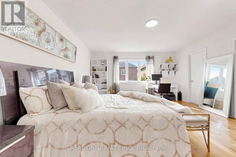 48 Lanark Street — photo 29 of 40