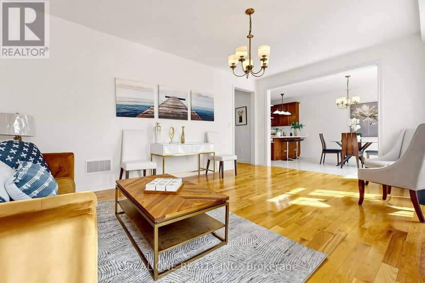 48 Lanark Street — photo 7 of 40