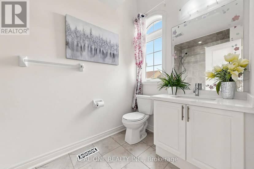 48 Lanark Street — photo 39 of 40