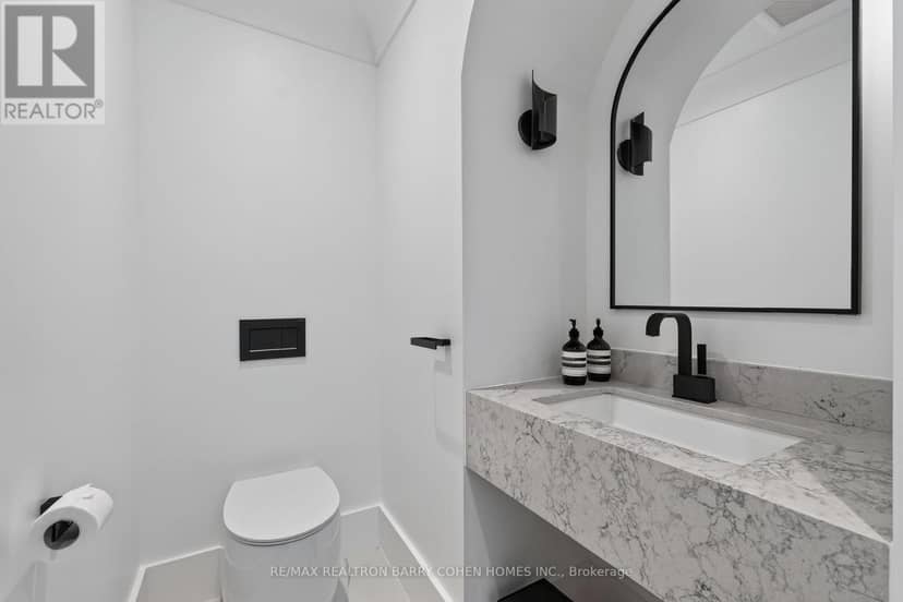 119 Glengrove Avenue W — photo 19 of 40
