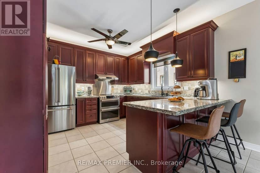 16 Rockstep Court — photo 11 of 40