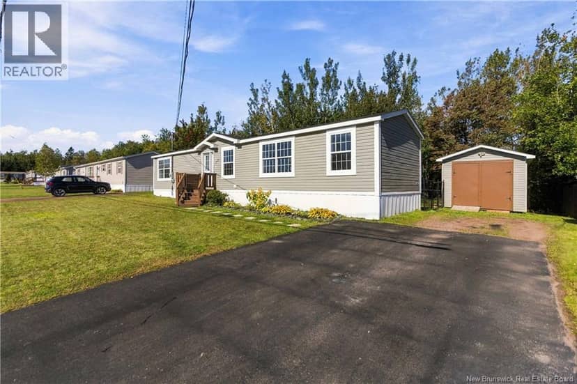 590 Champlain Street, Shediac