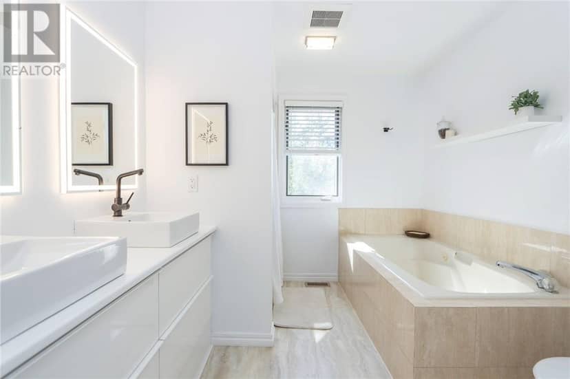 477 Moonrock Ave — photo 36 of 40