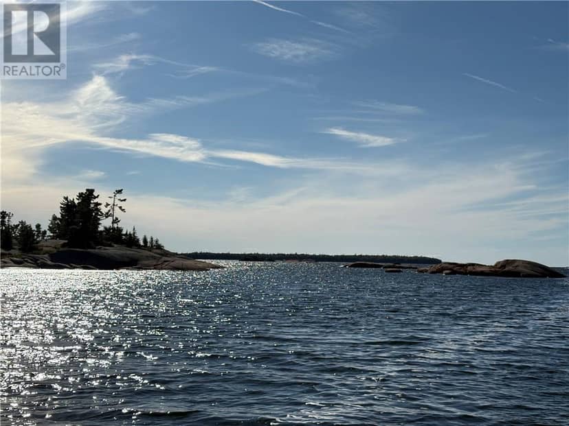 0 Benjamin Islands — photo 23 of 27