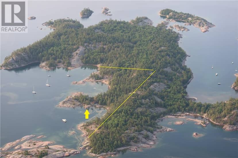 0 Benjamin Islands — photo 24 of 27