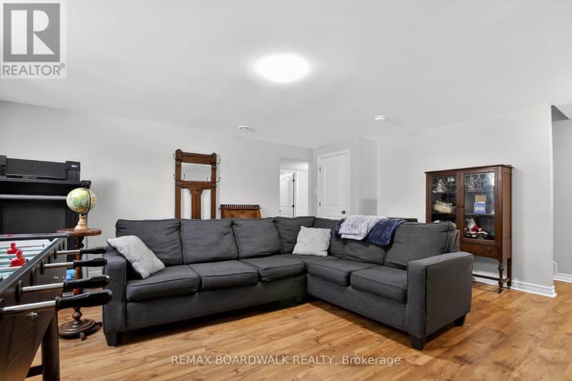 375 Quartz Avenue — photo 24 of 32