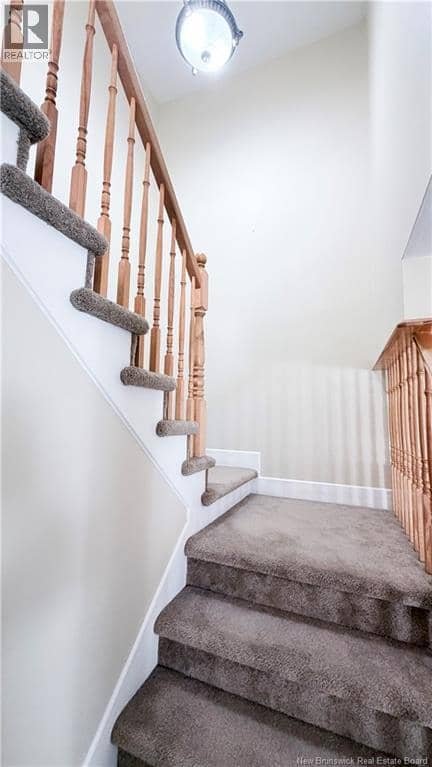 100 Firmin Crescent — photo 14 of 40