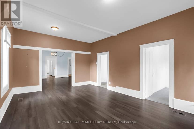 7192 26 Highway — photo 15 of 38