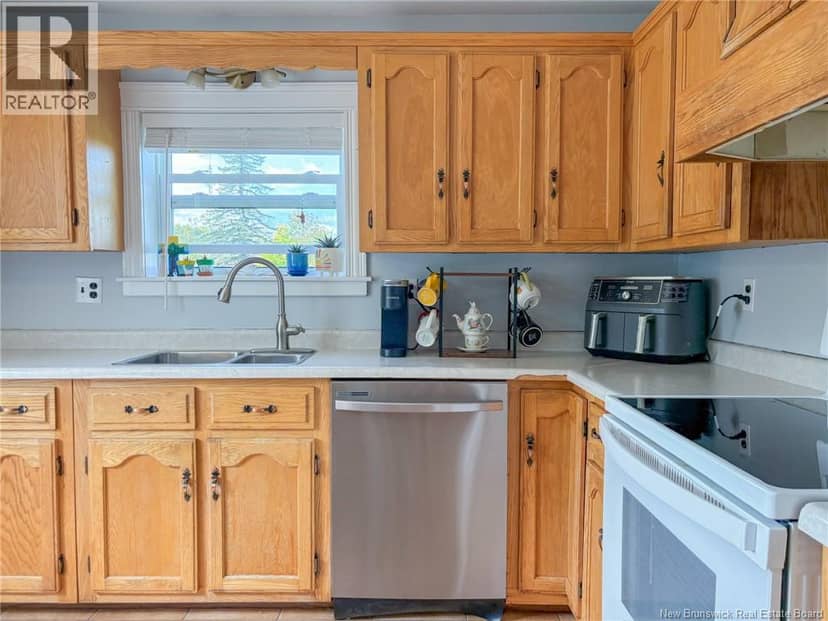 835 Central Street — photo 17 of 40