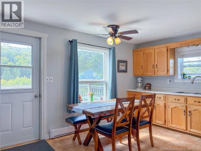 835 Central Street — photo 19 of 40
