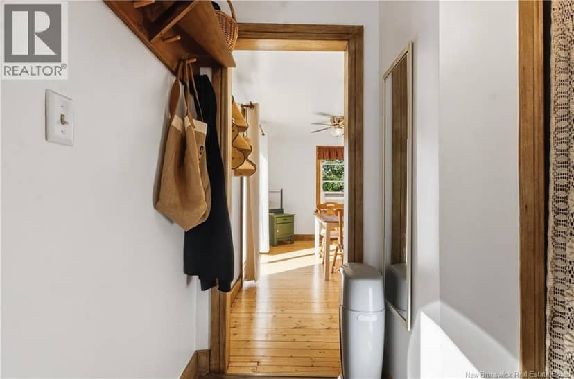 17 Apartment Road — photo 18 of 40