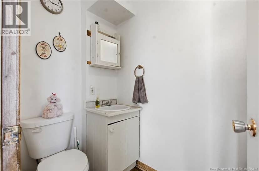 17 Apartment Road — photo 19 of 40