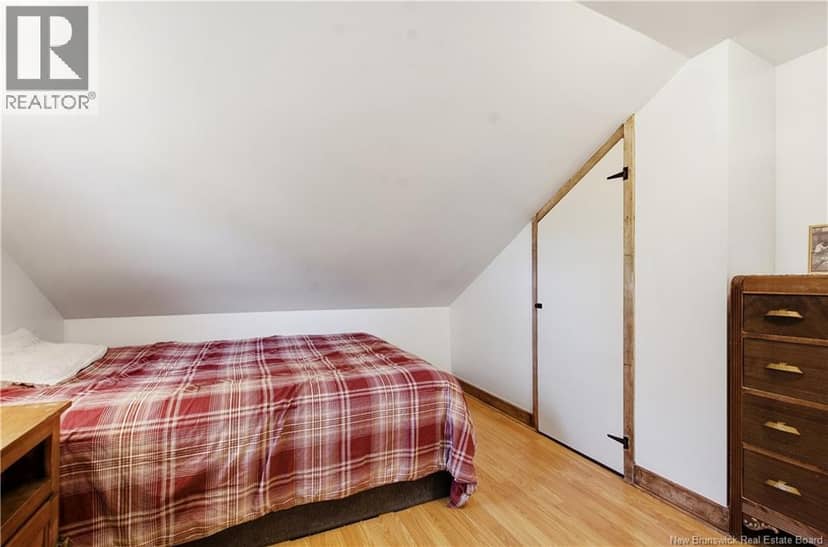 17 Apartment Road — photo 27 of 40
