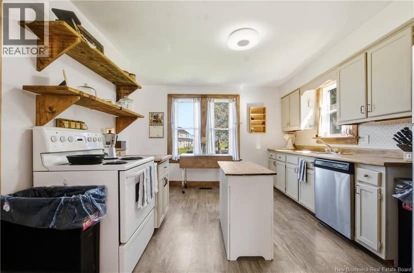 17 Apartment Road — photo 9 of 40