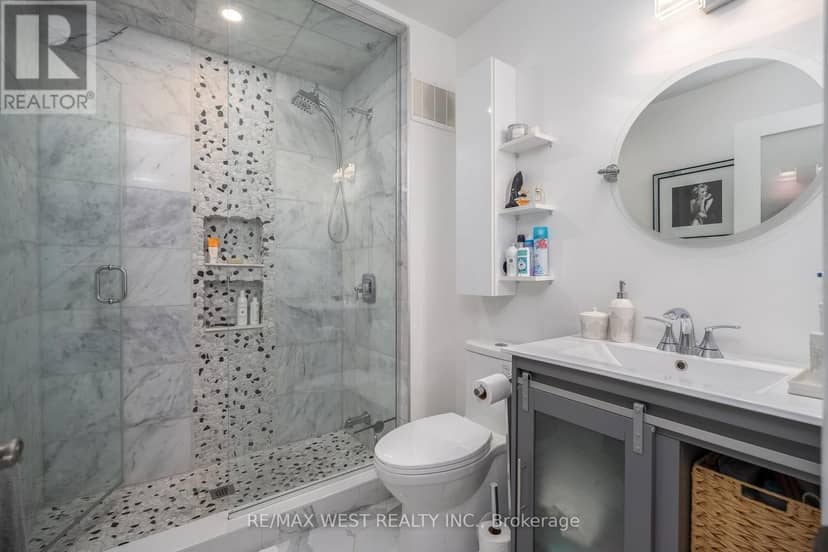1246 Old Oak Drive — photo 24 of 40