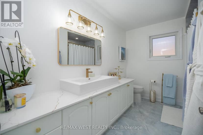 1246 Old Oak Drive — photo 28 of 40