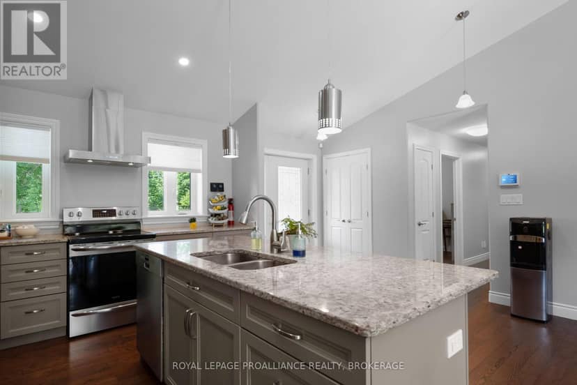2800 Desert Lake Road — photo 10 of 40