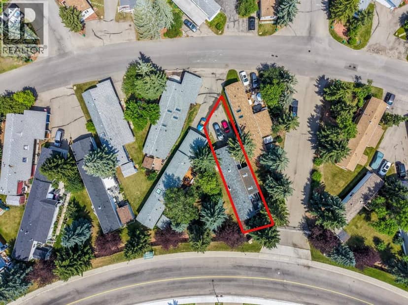 3011 Burroughs Manor NE, Calgary, photo 3