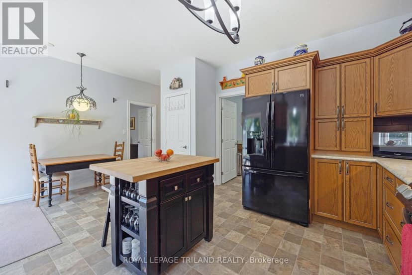 17 Jacklin Court — photo 21 of 40