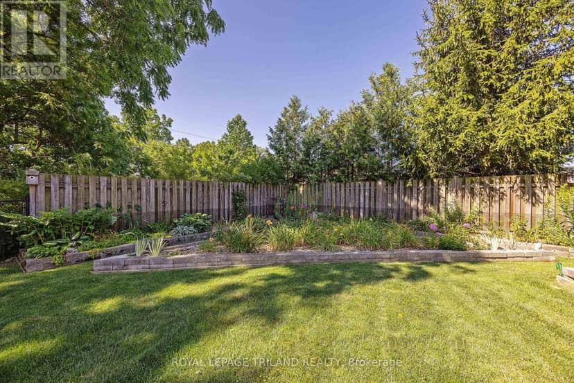 17 Jacklin Court — photo 35 of 40