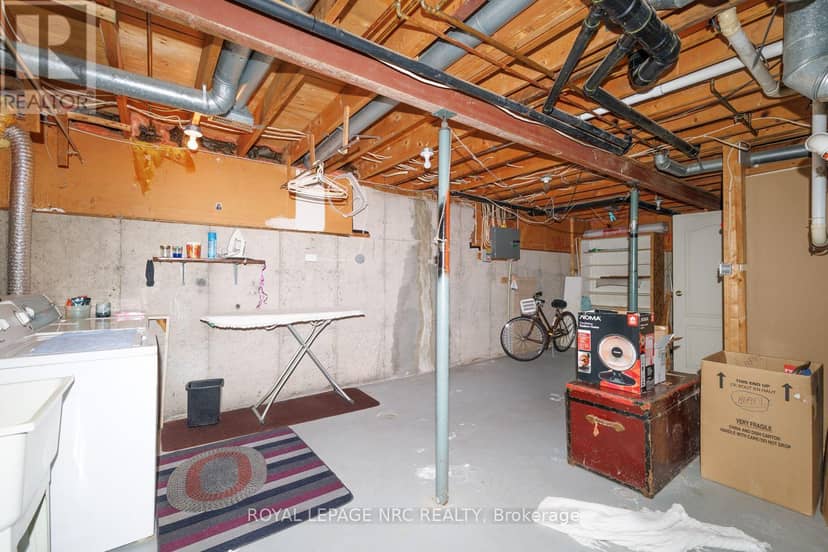 1 - 242 Lakeport Road — photo 19 of 24
