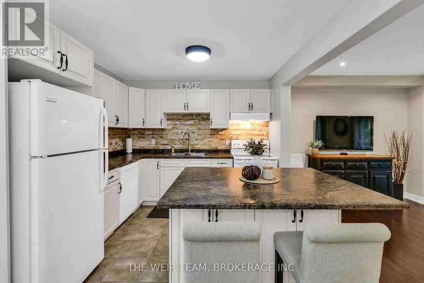 1018 Cook Drive — photo 16 of 40